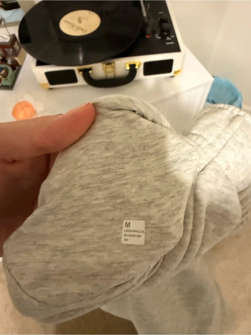 Womens lululemon scuba oversized jogger size M NWOT